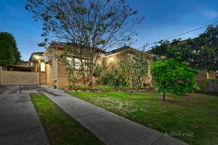 24 Robert Street Bulleen 3105