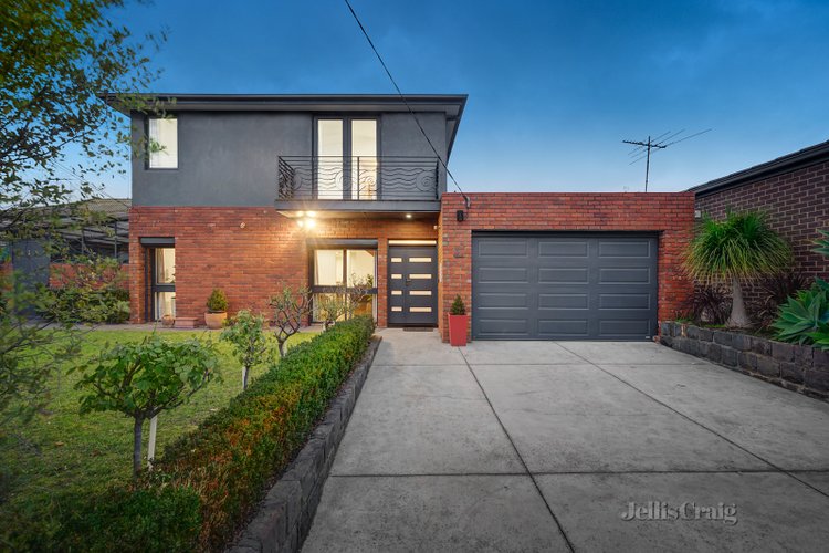 24 Rocklea Road Bulleen 3105