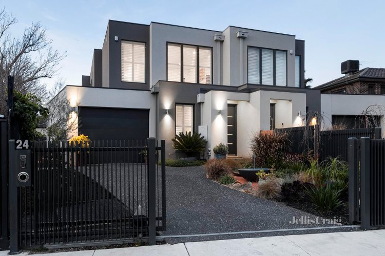 24 Rogers Avenue Brighton East 3187