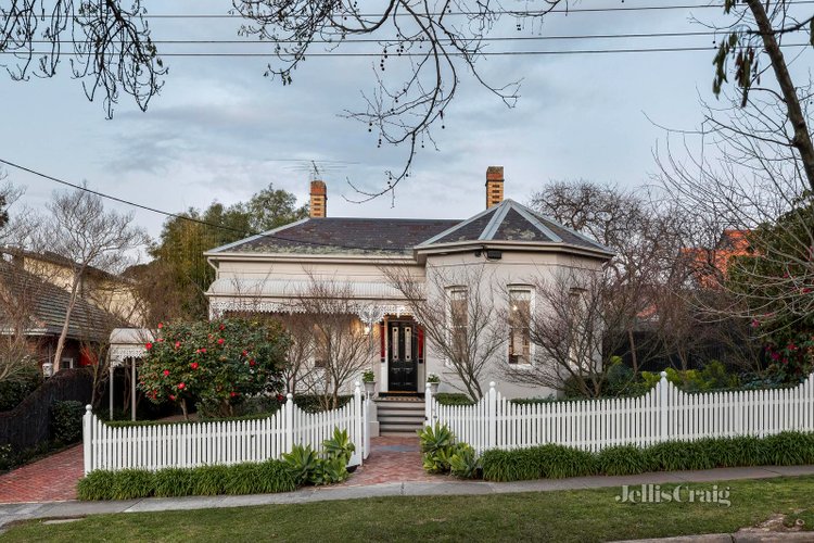 24 Scott Street Canterbury 3126
