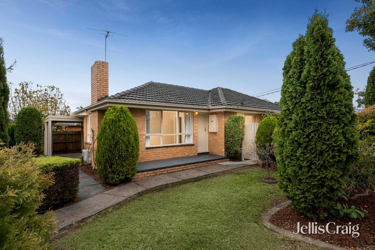 24 Thomas Street Croydon South 3136