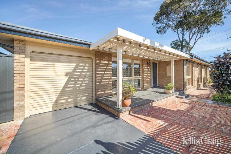 24 Tiffany Avenue Cheltenham 3192