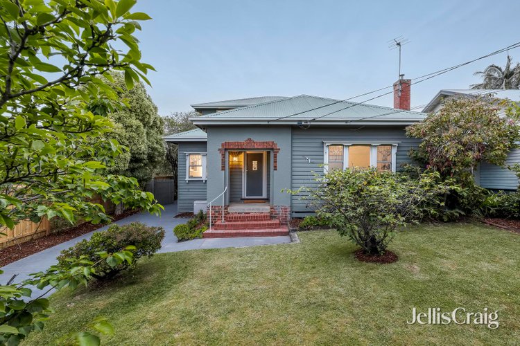24 Wahroongaa Road Murrumbeena 3163