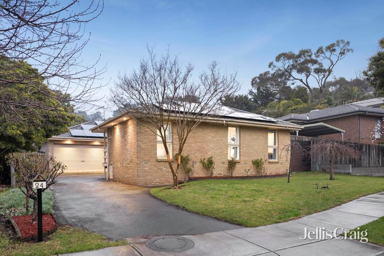 24 Walnut Drive Kilsyth 3137