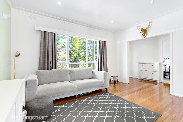 2 4 Wells Street Surrey Hills 3127