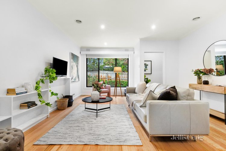 2 4 Westminster Street Balwyn 3103