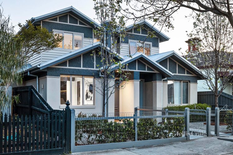 2 406 Clarke Street Northcote 3070