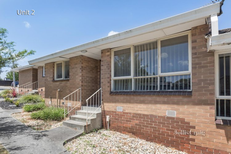 2 41 Aikman Crescent Chadstone 3148