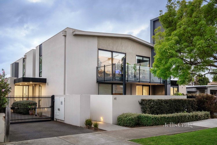 2 41 Nimmo Street Essendon 3040