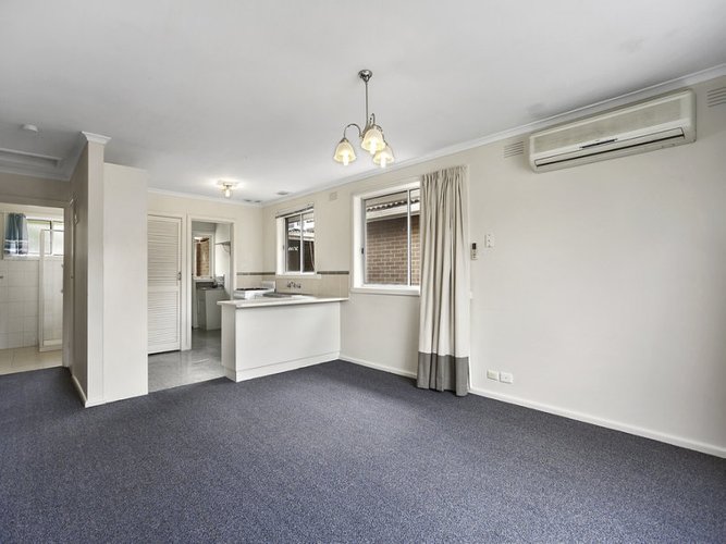 2 41 Pine Crescent Boronia 3155