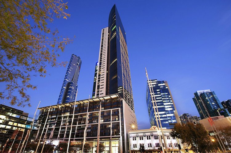 2412/1 Freshwater Place Southbank 3006
