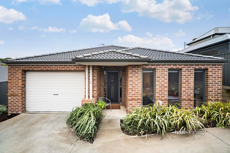 2 413 Peel Street North Black Hill 3350