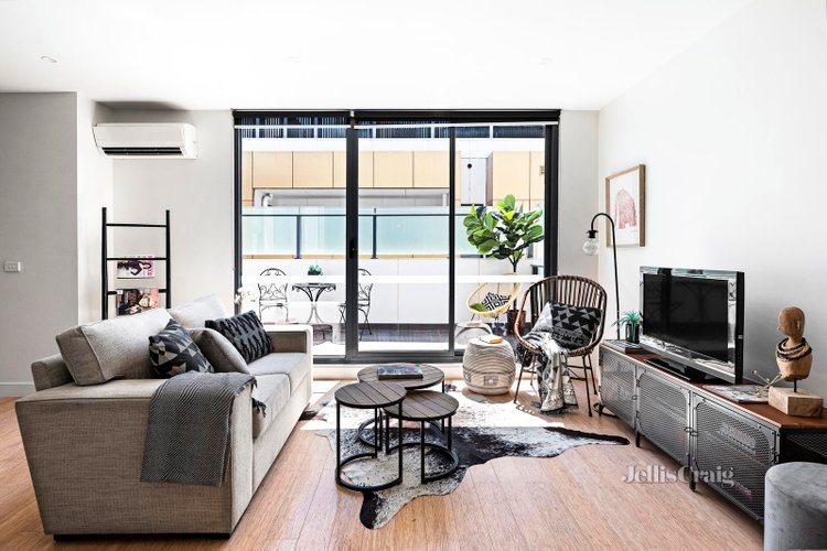 24 17 Moore Street Moonee Ponds 3039