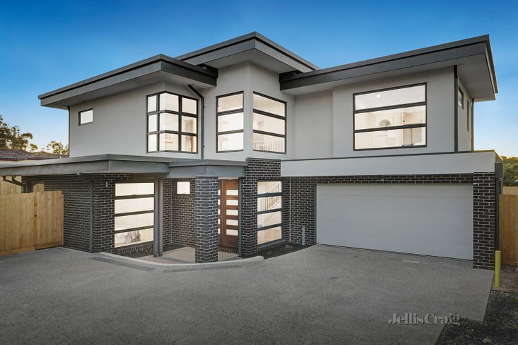 2/42 Linlithgow Street Mitcham 3132