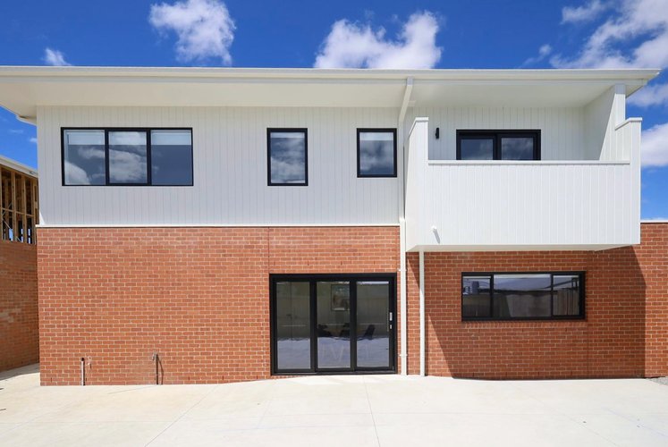 2/42 Pitman Street  Newcomb 3219