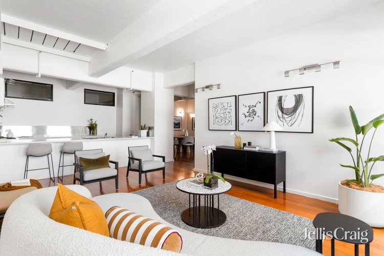 24 300 King Street Melbourne 3000