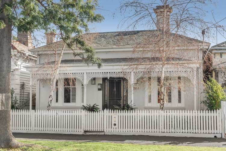 244 Bridport Street West  Albert Park 3206