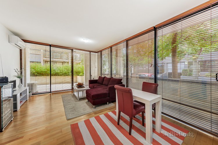 2/44 Burwood Road Hawthorn 3122