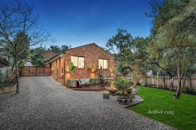 2 44 Sackville Street Montmorency 3094