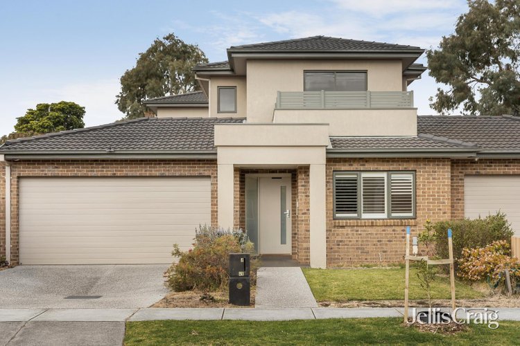 2 45 Cypress Avenue Glen Waverley 3150