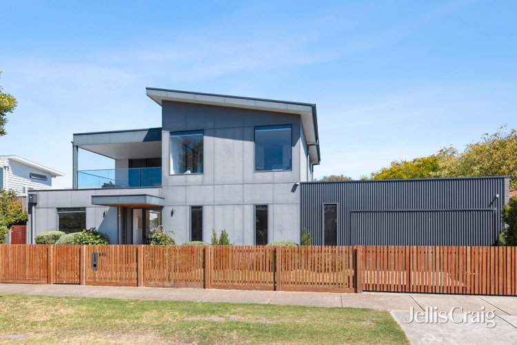 2 45 Newbay Close Barwon Heads 3227