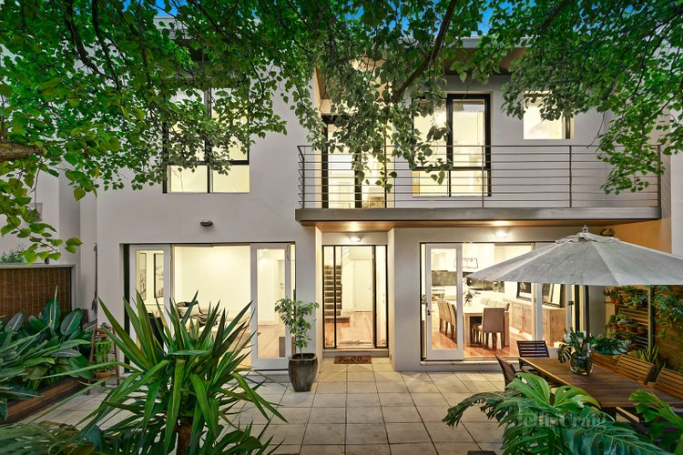 2/46 Riversdale Road Hawthorn 3122