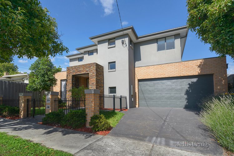 2/476 Highbury Road Mount Waverley 3149