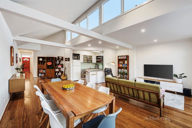 2/49 Stanley Street West Melbourne 3003