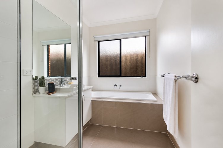 24A Pride Avenue, Hamlyn&nbsp;Heights