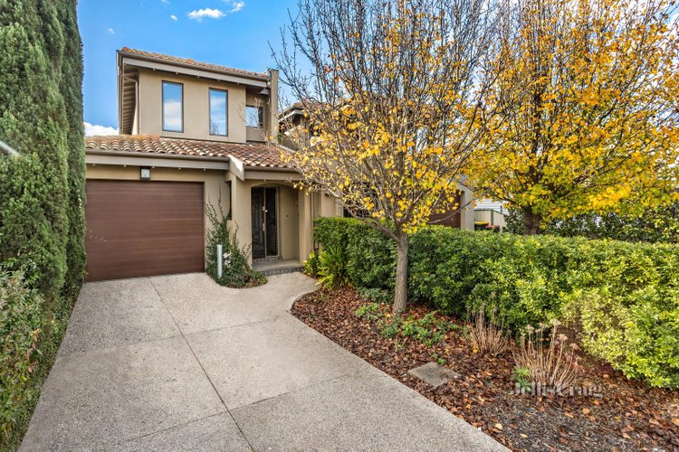 24A Roland Avenue Strathmore 3041