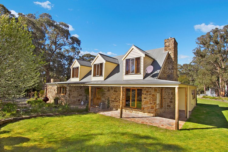 25 Alpine Avenue Macedon 3440