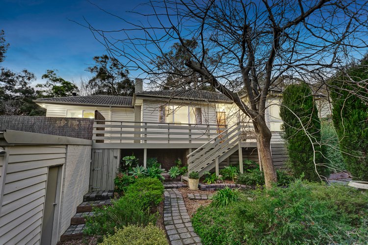 25 Aurum Crescent Ringwood North 3134