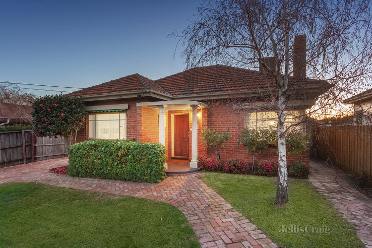 25 Balmoral Avenue Pascoe Vale South 3044