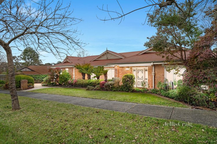 25 Blue Ridge Drive Mooroolbark 3138