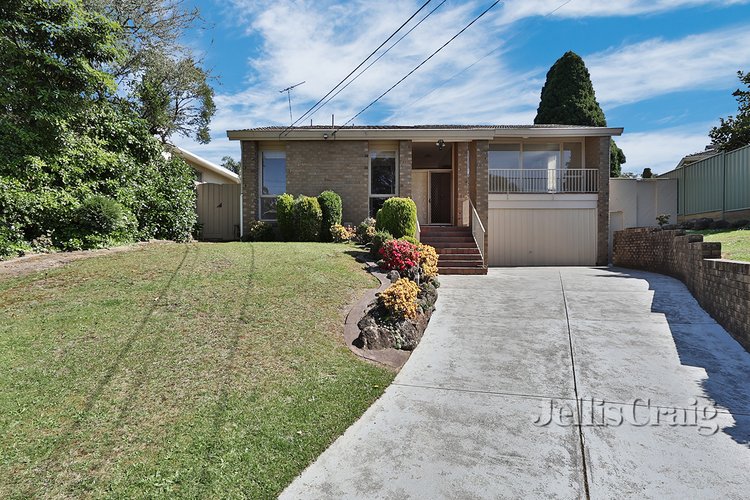 25 Buller Drive Glen Waverley 3150