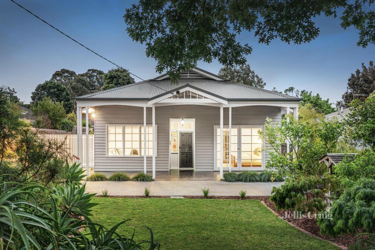 25 Burnett Street Mitcham 3132