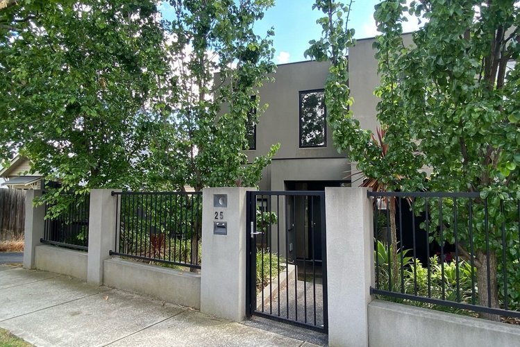 25 Carroll Crescent Glen Iris 3146