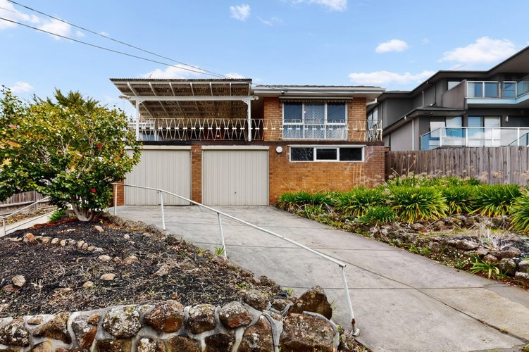 25 Curtis Avenue Mount Waverley 3149