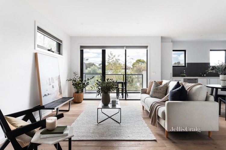 2 5 Curzon Street Ivanhoe 3079