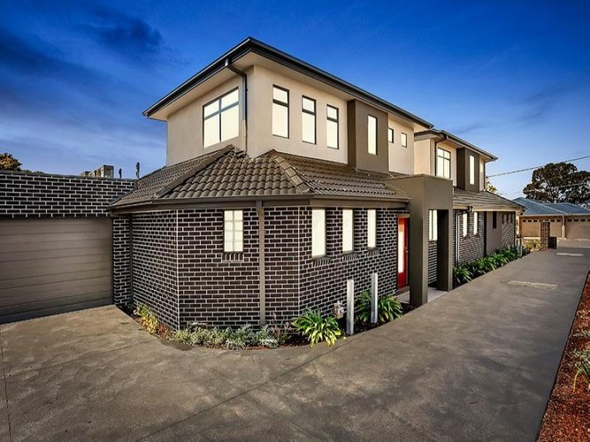 2 5 Dagonet Street Strathmore 3041