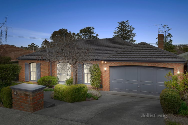25 Douglas Street Rosanna 3084
