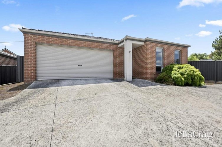 2/5 Fincham Street  Mount Pleasant 3350