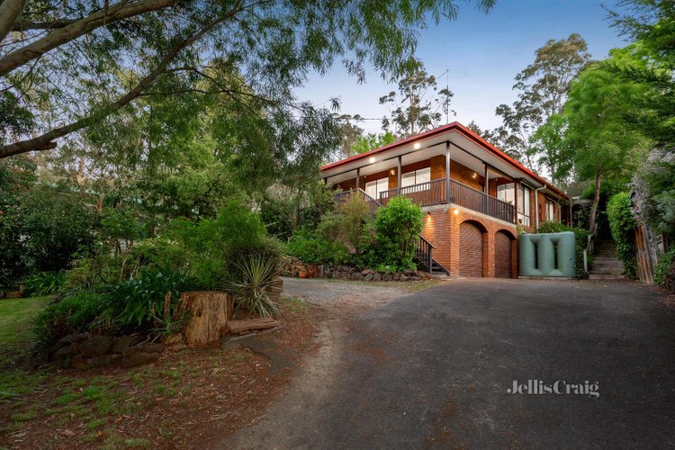 25 Haleys Gully Road Hurstbridge 3099