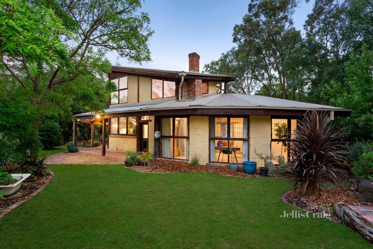 25 Hamilton Road North Warrandyte 3113