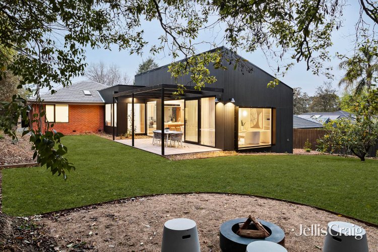 25 Heathwood Street Ringwood East 3135