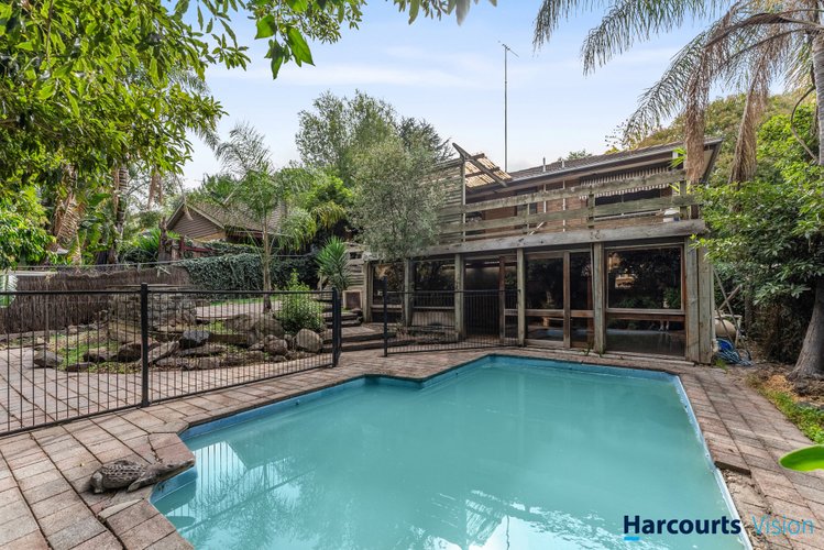 25 Herbert Crescent Keilor East 3033