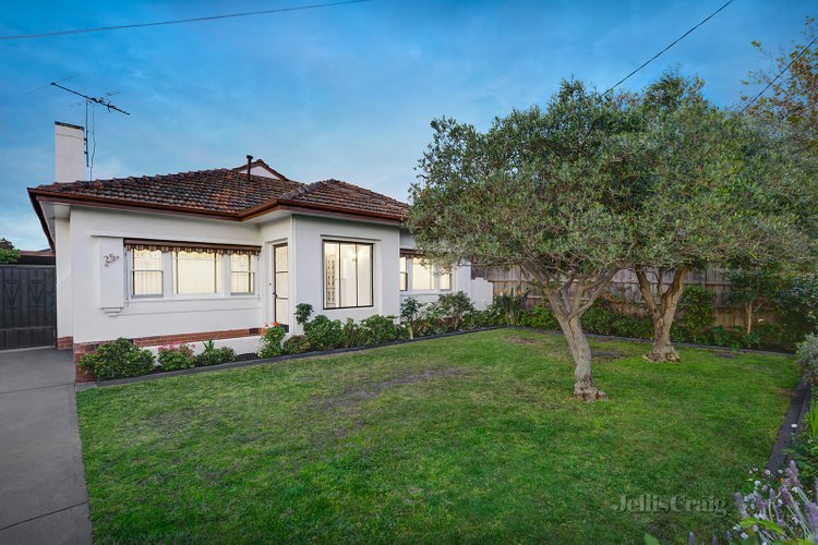 25 Leinster Street Ormond 3204