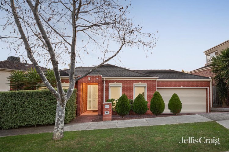 25 Loxton Terrace Epping 3076
