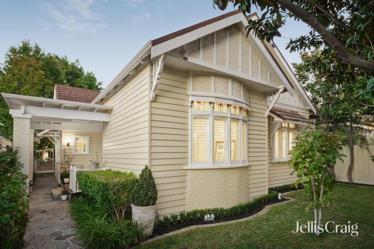 25 Lucan Street Caulfield North 3161