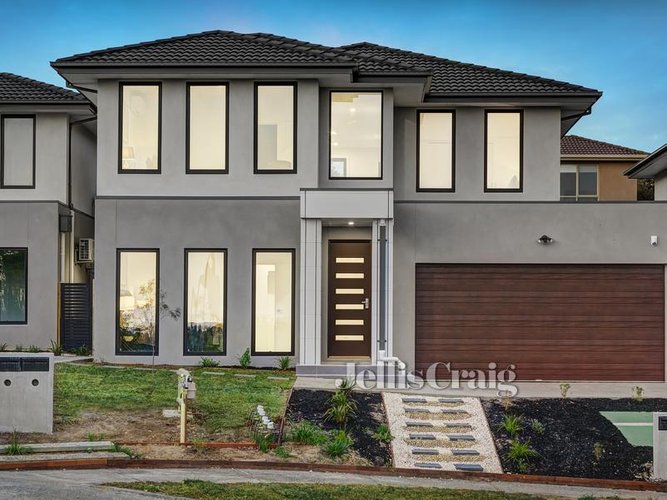 2 5 Monet Court Doncaster East 3109